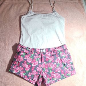 2 pcs. Outfit. Size medium